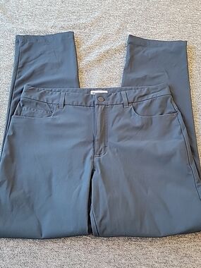VRST Limitless Pants Men's 33x32 Blue Khaki Athletic Performance Golf Commuter